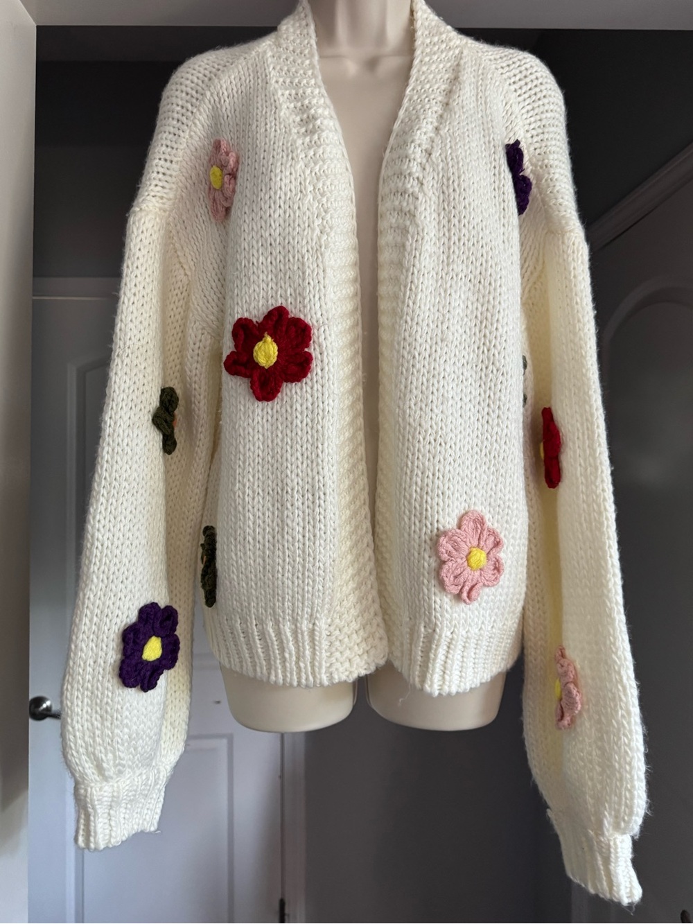 Jodifl Chunky Knit Floral Applique Open Front Cardigan Sweater Cream Oversized L